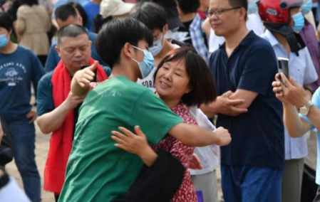 2022高考可以带保温杯进考场吗