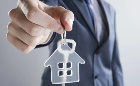 男朋友贷款买房只写我一个人名字该嫁吗