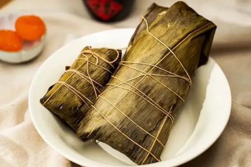 包粽子放碱好还是不放碱好