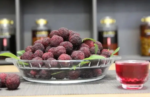 杨梅泡酒用几成熟的杨梅