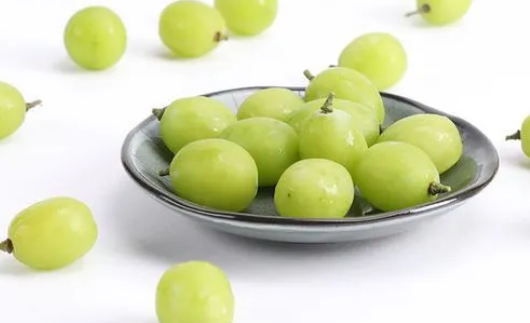 阳光玫瑰葡萄要剥皮吃吗