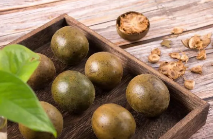 罗汉果泡水怎么泡正确