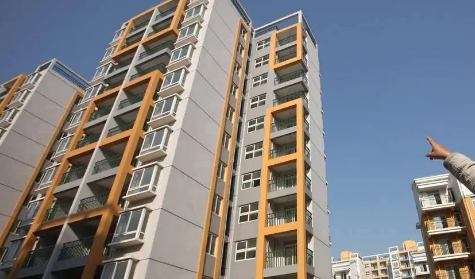 有腰线的阳台怎么封