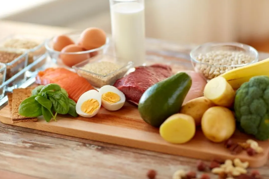 长期熬夜护肝吃什么好