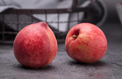 血桃一天吃几个最好