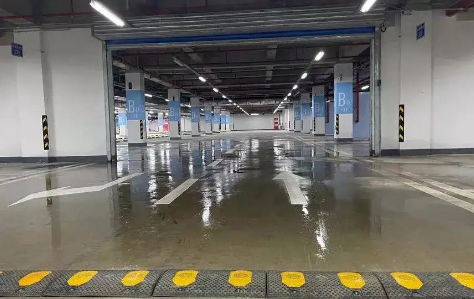 地下车库潮湿对车影响大吗
