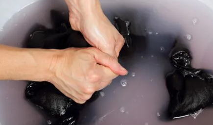 血桃汁弄到衣服上能洗掉吗