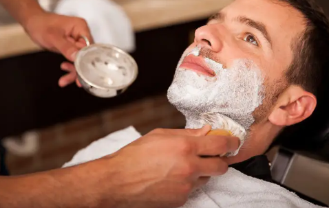 刮完胡子留下的胡青怎么淡化