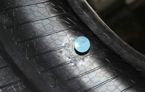 蘑菇钉补胎能跑高速吗