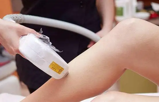 激光脱毛会引起狐臭吗