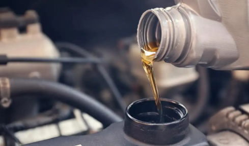 新车开多久换机油最好