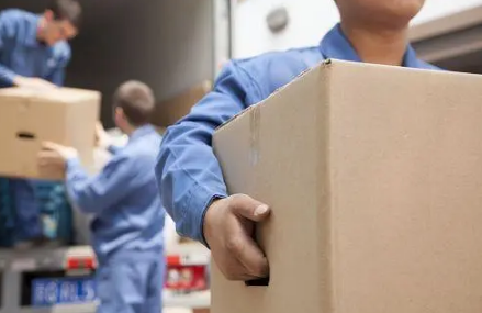 2022年底搬家好还是过完年搬家好