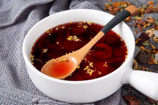 为什么酸梅汤有股中药味