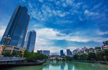 成都今年夏天热吗2022