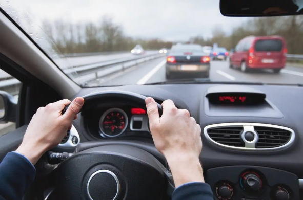 喝了一瓶啤酒几小时可以开车