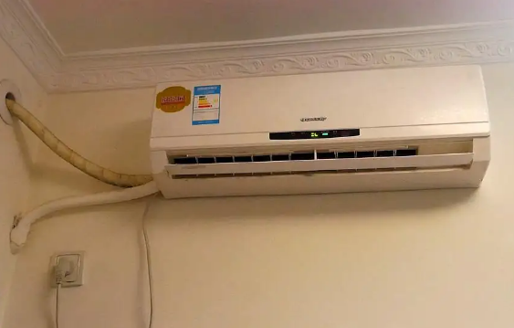 空调制冷开什么风速