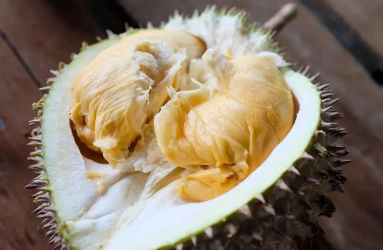 榴莲放冰箱有水流出来可以吃吗