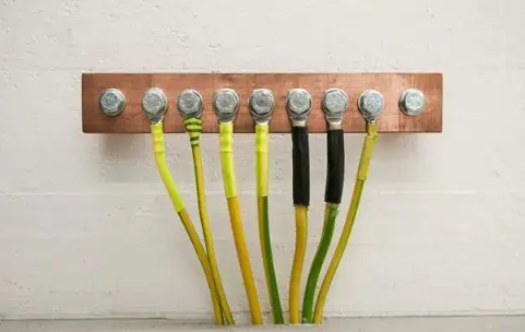 家用电线为什么没有接地