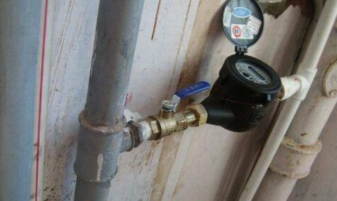 水表前有个调水压的阀检不了水压