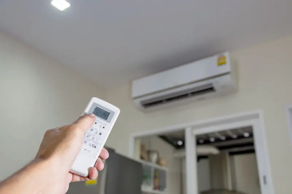 空调睡眠模式和26度哪个省电