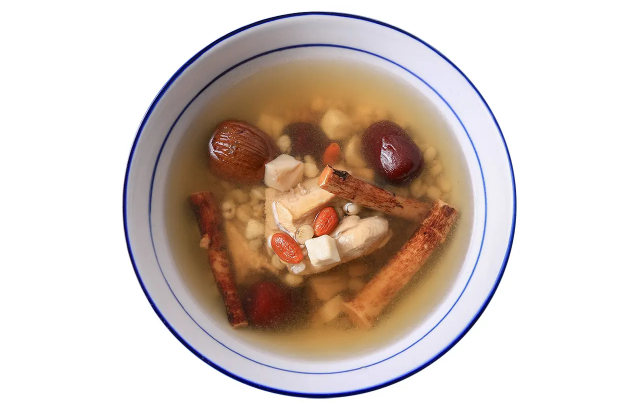 五指毛桃煲汤用新鲜的还是干的