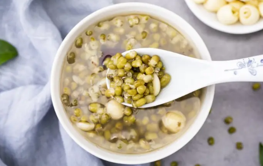 绿豆汤用什么锅煮最好