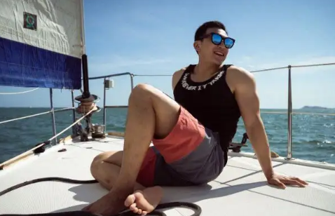 男生长腹毛代表什么