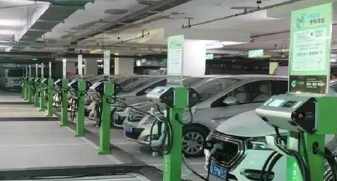 新能源车充电时有声音算正常吗