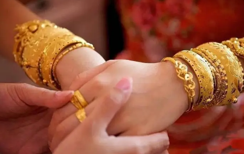 不同店金价为什么不一样