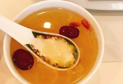 银耳羹有减肥的作用吗