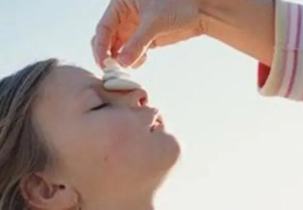 小孩流鼻血是什么原因