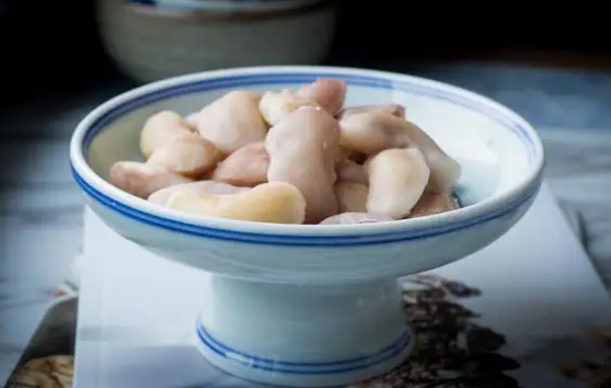 煮菱角要放盐吗