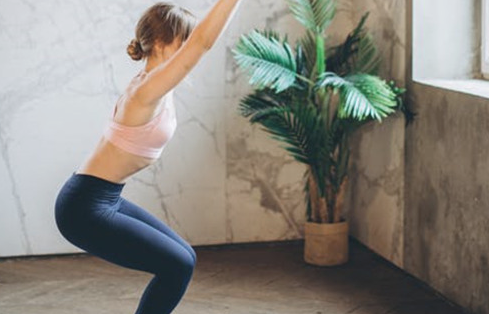 运动内衣洗了还有汗味是质量不行吗