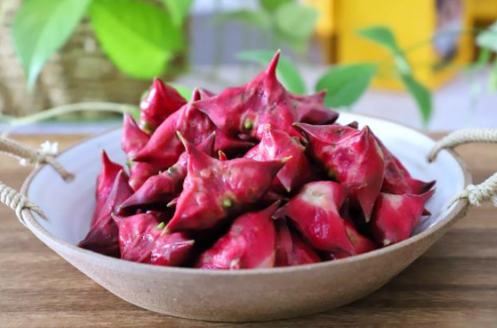 菱角煮熟了是脆的还是面的