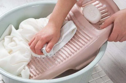 夏天衣服汗味洗了还有怎么办