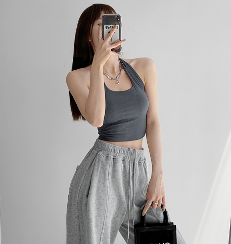 穿挂脖吊带脖子疼正常吗