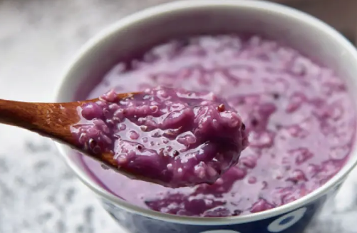 紫薯煮粥怎么是蓝绿色可以吃吗