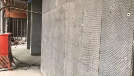 新砌墙没挂网一定会裂吗