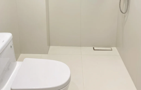 卫生间用真瓷胶还是环氧彩砂