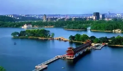 2022中秋节去长沙人多吗