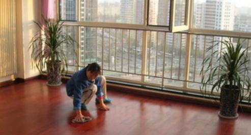 开荒保洁是装灯前还是之后搞