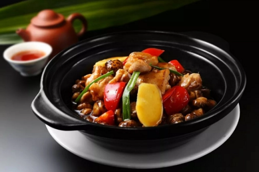 鸡公煲多少钱一锅