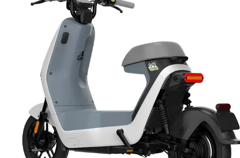 电瓶车电瓶鼓包在不在三包范围