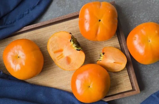 脆柿子的功效与作用及副作用