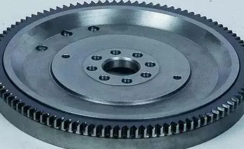 汽车飞轮坏了是什么原因造成的