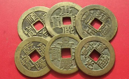 五帝钱叠加摆放好不好