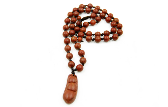 砭石项链的作用与功效