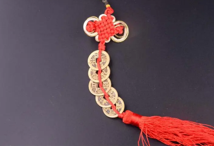 入户门口怎么埋五帝钱