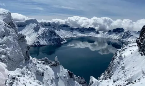 2022中秋去长白山能看到雪吗