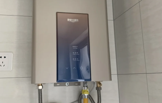 热水器安装是左边热水右边冷水吗